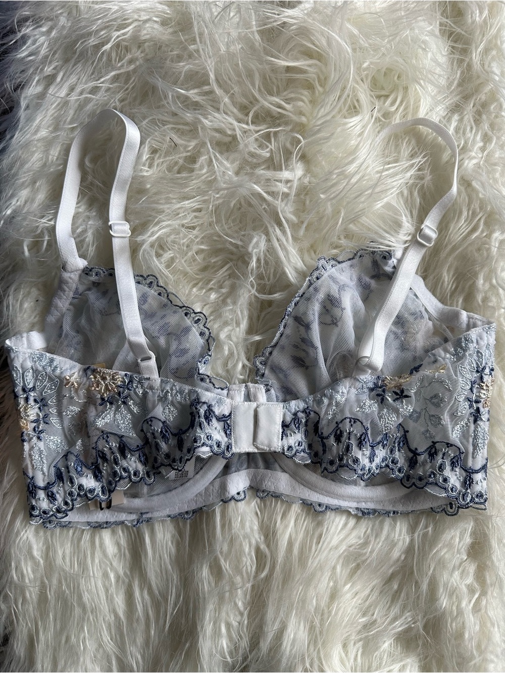 NWT Cosabella Ushuaya Underwire Molded Bra 34D Bridal Embroidered Lace Italy - Picture 4 of 7